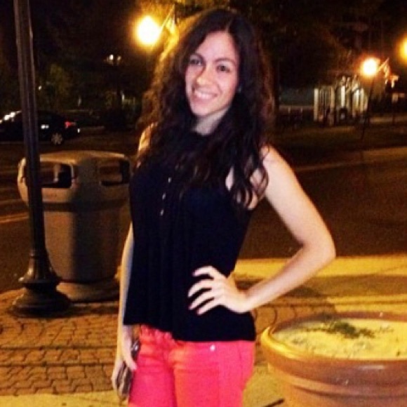 AE Tank Top with Mesh Panel - Picture 4 of 4